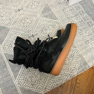 Nike SF AF1 HI
